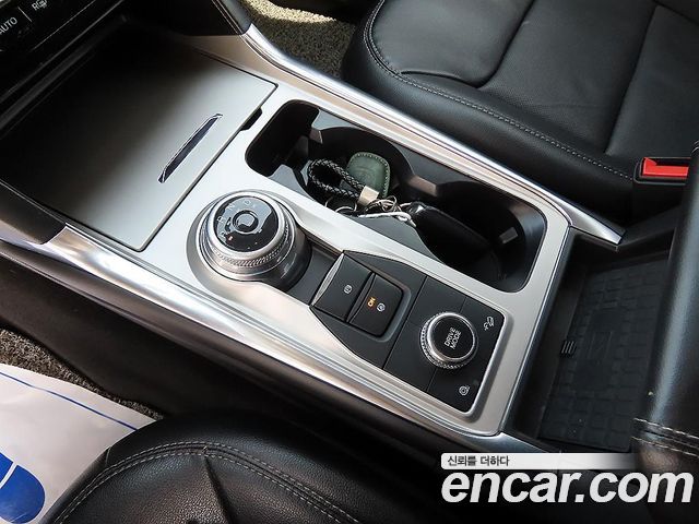 Ford Explorer (VI) 3.3 Hybrid 2022 — фото 15