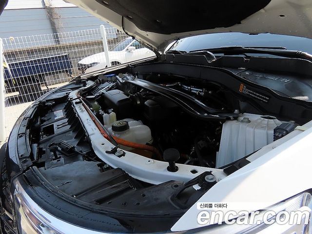 Ford Explorer (VI) 3.3 Hybrid 2022 — фото 23
