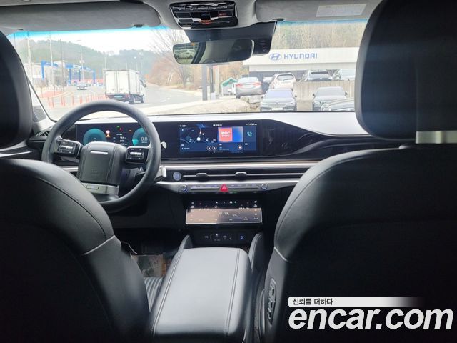 Hyundai Grandeur (GN7) 2,5 Gasoline 2WD Calligraphy 2023 — фото 7