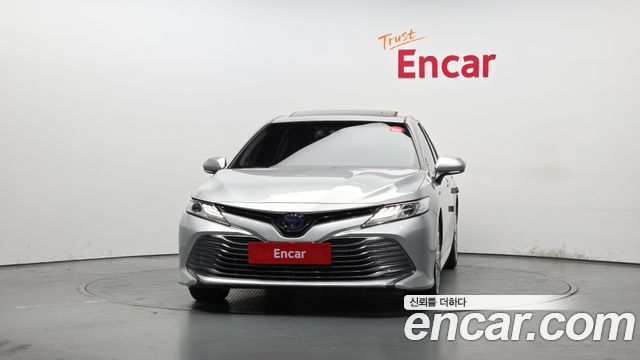 Toyota Camry (XV70) 2.5 XLE Hybrid 2018 — фото 3