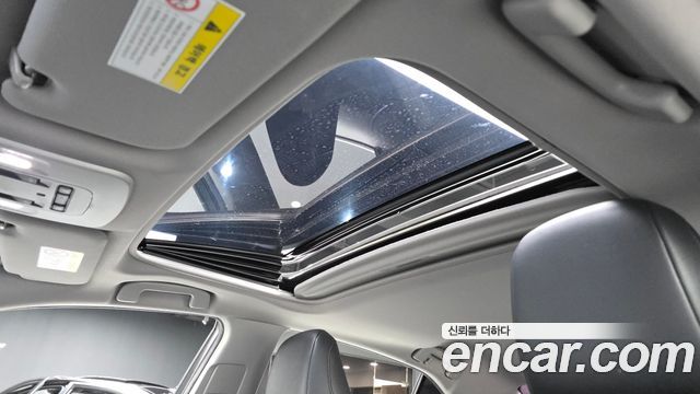 Toyota Camry (XV70) 2.5 XLE Hybrid 2018 — фото 16