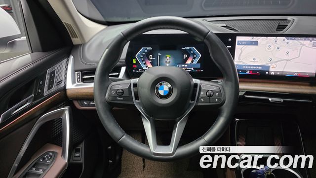BMW X1 (U11) xDrive 20i xLine 2024 — фото 13