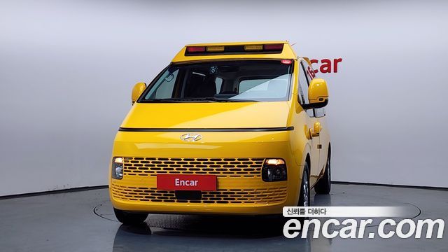Hyundai Staria 4WD Kinder Safety Car 11-Seater 2022 — фото 3
