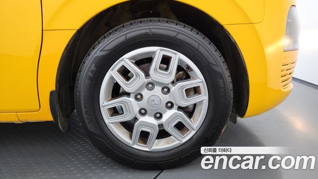 Hyundai Staria 4WD Kinder Safety Car 11-Seater 2022 — фото 5