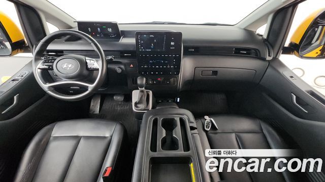 Hyundai Staria 4WD Kinder Safety Car 11-Seater 2022 — фото 7