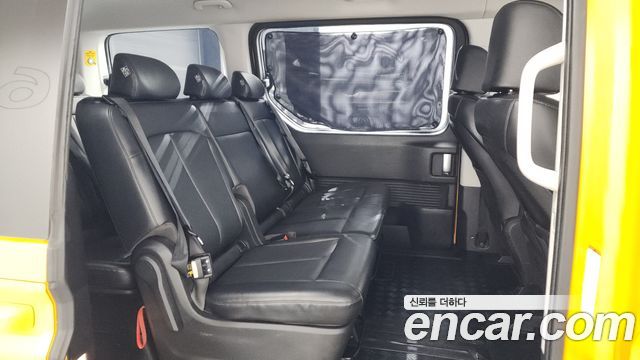 Hyundai Staria 4WD Kinder Safety Car 11-Seater 2022 — фото 12