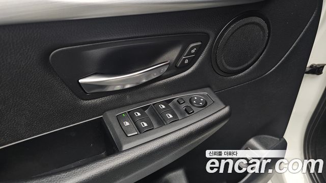 BMW 2 Series Active Tourer (F45) Luxury 2015 — фото 17