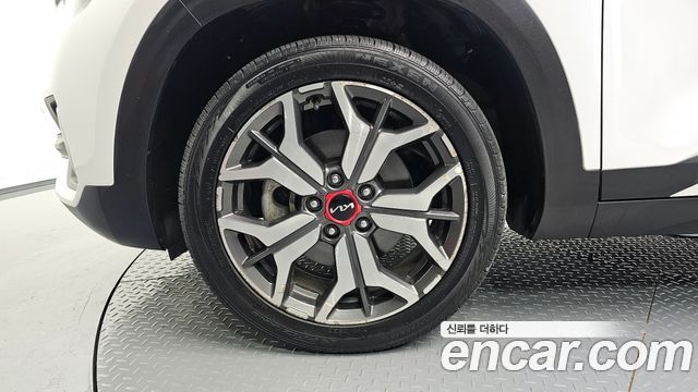 Kia Seltos Gasoline 1.6 Turbo 2WD Signature 2023 — фото 5