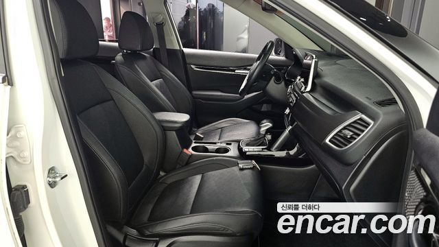 Kia Seltos Gasoline 1.6 Turbo 2WD Signature 2023 — фото 10