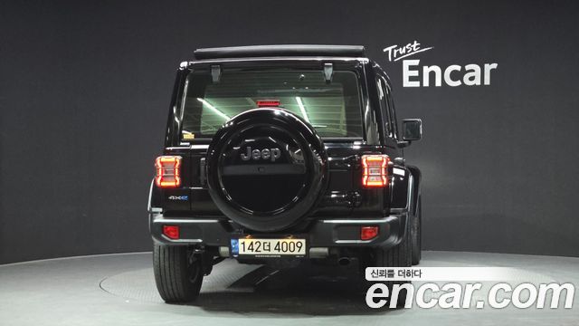 Jeep Wrangler (JL) 2.0 Overland Power Top 4Door 4xe 2021 — фото 4