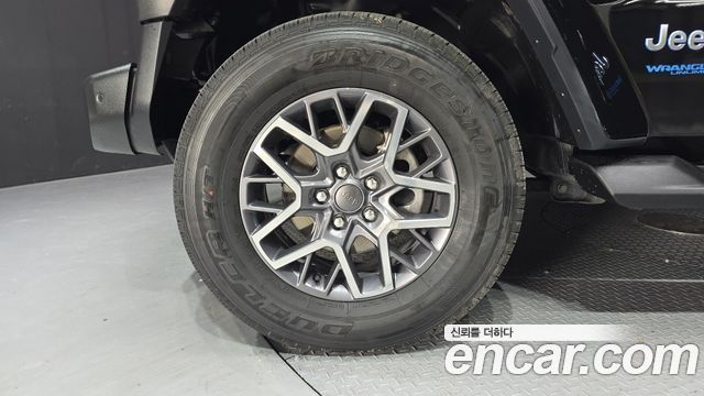 Jeep Wrangler (JL) 2.0 Overland Power Top 4Door 4xe 2021 — фото 5