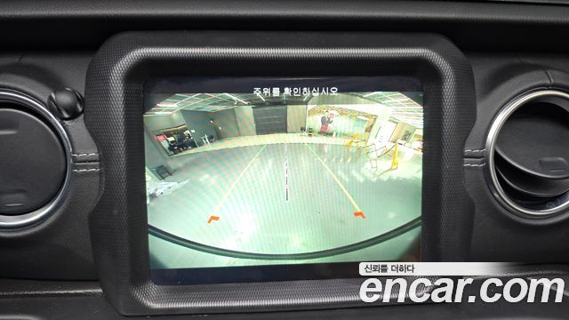 Jeep Wrangler (JL) 2.0 Overland Power Top 4Door 4xe 2021 — фото 15