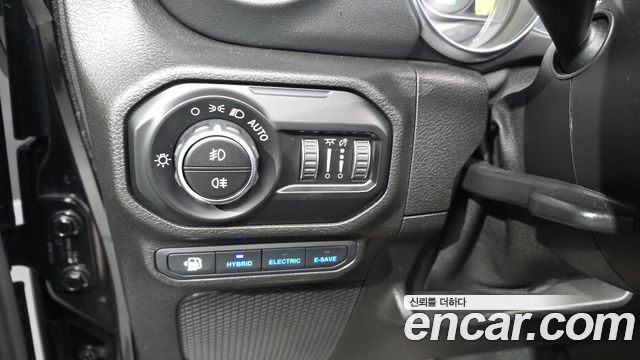 Jeep Wrangler (JL) 2.0 Overland Power Top 4Door 4xe 2021 — фото 19