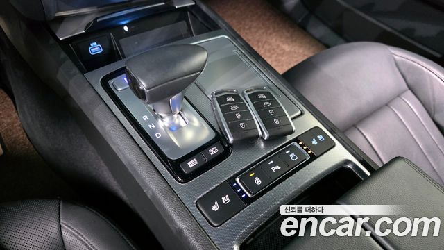 Genesis G80 3.3 GDI AWD Luxury 2019 — фото 9