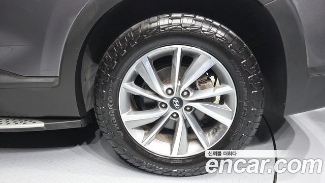Hyundai Santa Fe (TM) Diesel 2,0 4WD Premium 2019 — фото 5