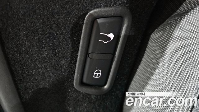 Maserati Levante 3.0 AWD GranSport 2019 — фото 20