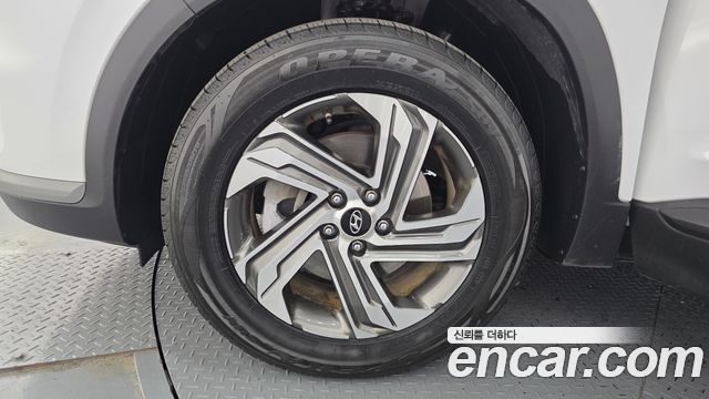 Hyundai Santa Fe Diesel 2.2 4WD Exclusive 2022 — фото 5