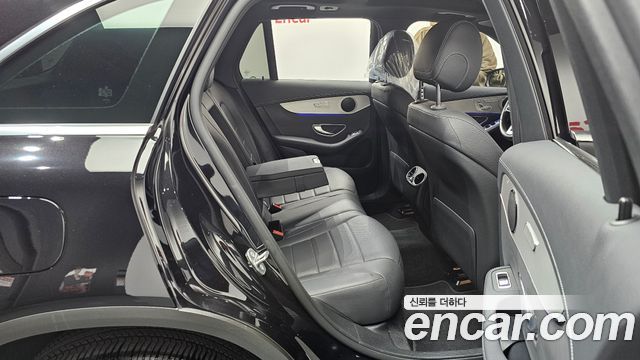Mercedes-Benz GLC-Class (X253) GLC300e 4MATIC 2021 — фото 12