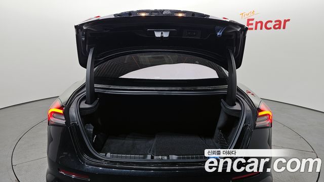 Maserati Ghibli 3.0 Modena 3rd 2022 — фото 20