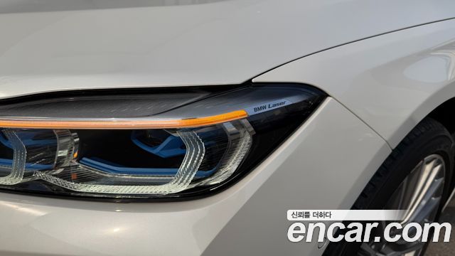 BMW 7 Series (G11) 730Ld xDrive Design Pure Excellence 2022 — фото 24