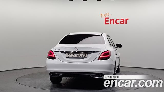 Mercedes-Benz C-Class (W205) C200 Avantgarde 2020 — фото 4