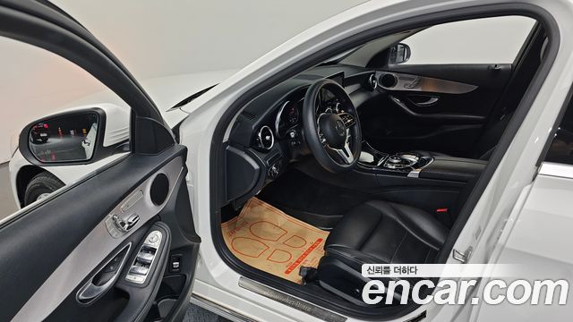 Mercedes-Benz C-Class (W205) C200 Avantgarde 2020 — фото 9