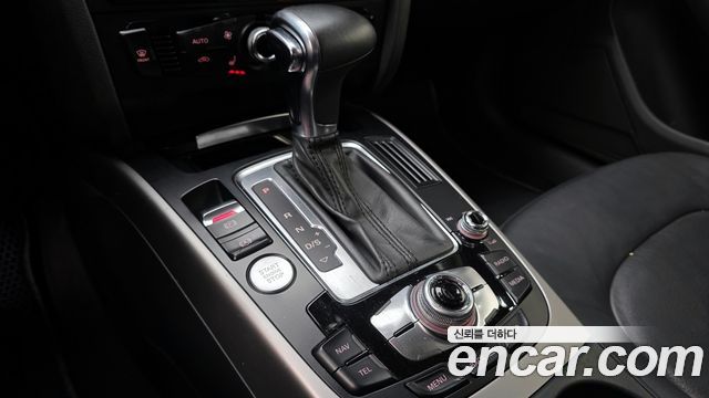 Audi A4 2.0 TDI dynamic B8 2013 — фото 9