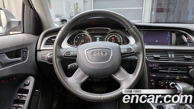 Audi A4 2.0 TDI dynamic B8 2013 — фото 13