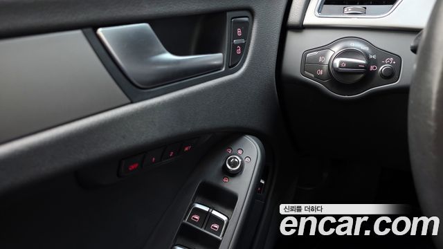 Audi A4 2.0 TDI dynamic B8 2013 — фото 18