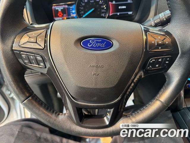 Ford Explorer 2.3 Limited 4WD 5th 2017 — фото 16