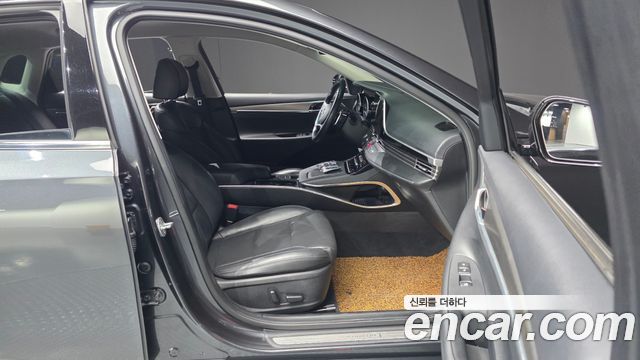 Hyundai Grandeur (IG) 3.0 LPi Rent Car Premium 2022 — фото 12
