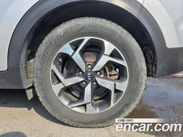 Kia Sportage The Bold Diesel 1.6 4WD Trendy 2022 — фото 17
