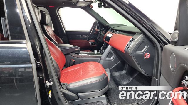 Land Rover Range Rover (IV) 5.0 SC SV AB Dynamic SWB 2019 — фото 11