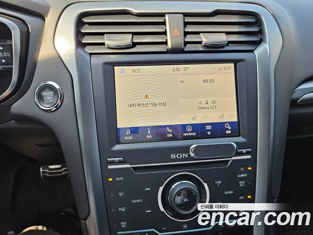 Ford Fusion 2.0 Titanium Ecobost 2nd 2013 — фото 17
