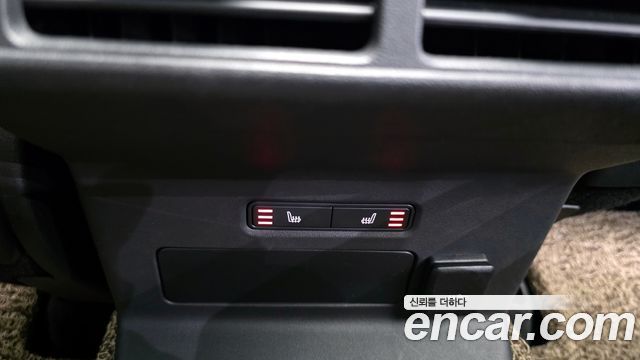 Land Rover Range Rover Velar 3.0 P400 R-Dynamic HSE 2022 — фото 23