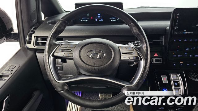 Hyundai Staria L3.5 Lounge 7-Seater Mobility 2022 — фото 14