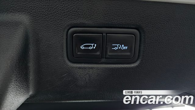 Hyundai Staria L3.5 Lounge 7-Seater Mobility 2022 — фото 20