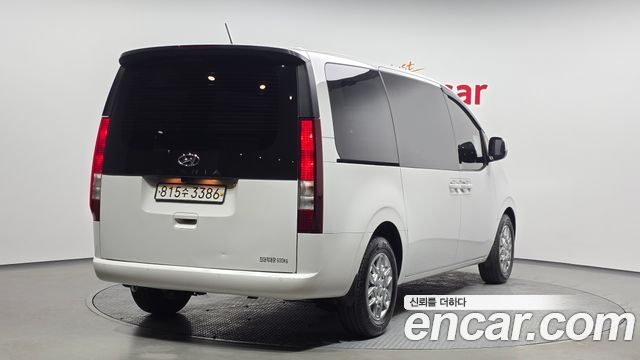 Hyundai Staria Cargo 3-Seater Modern 2023 — фото 2