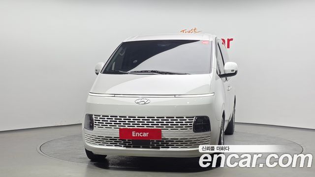 Hyundai Staria Cargo 3-Seater Modern 2023 — фото 3
