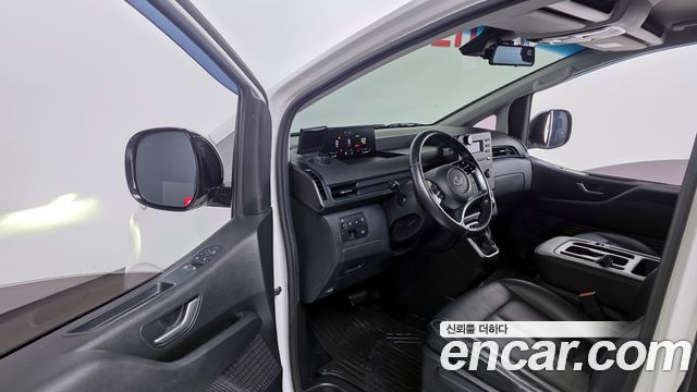 Hyundai Staria Cargo 3-Seater Modern 2023 — фото 10