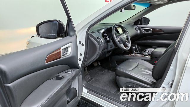 Nissan Pathfinder (IV) 3.5 4WD 2014 — фото 11