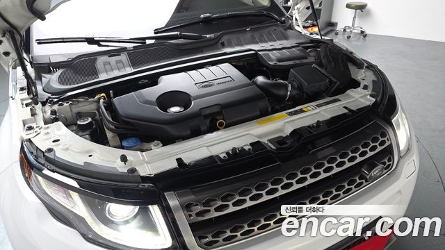Land Rover Range Rover Evoque 2.0 TD4 HSE 2019 — фото 6