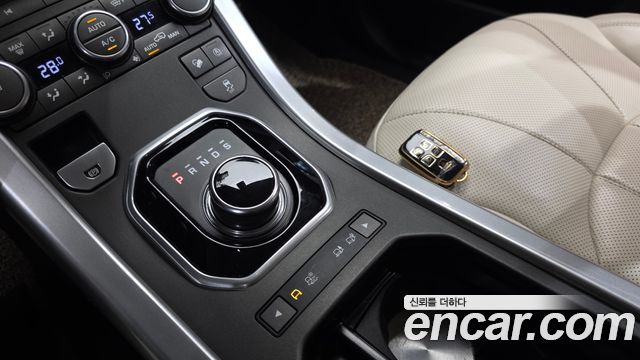 Land Rover Range Rover Evoque 2.0 TD4 HSE 2019 — фото 9