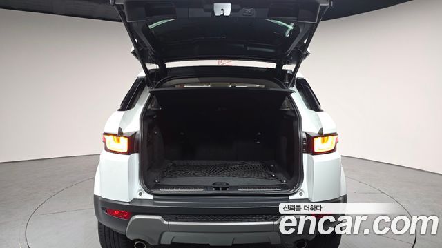 Land Rover Range Rover Evoque 2.0 TD4 HSE 2019 — фото 20