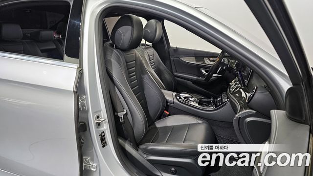 Mercedes-Benz E-Class (W213) E350 4MATIC AMG Line 2020 — фото 12