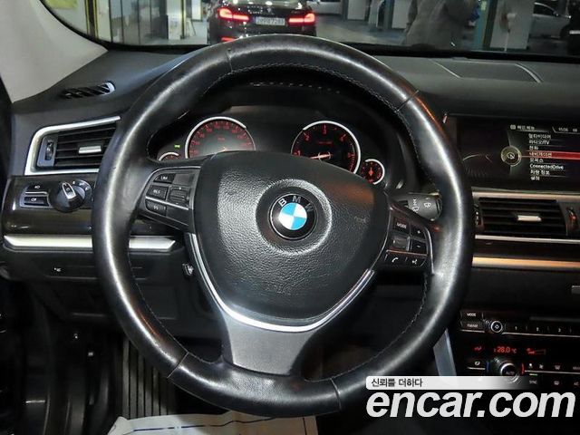 BMW 5 Series GT (F07) GT 30d xDrive 2014 — фото 16
