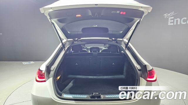 Mercedes-Benz GLC-Class (X254) GLC300 4MATIC Avnatgarde Coupe 2025 — фото 20