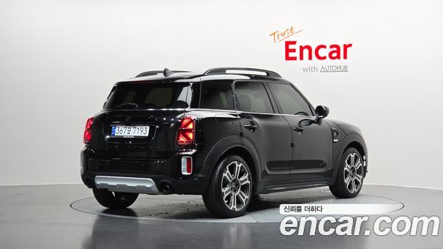 MINI Cooper S Countryman ALL4 Classic Launch Pack 2nd 2023 — фото 2