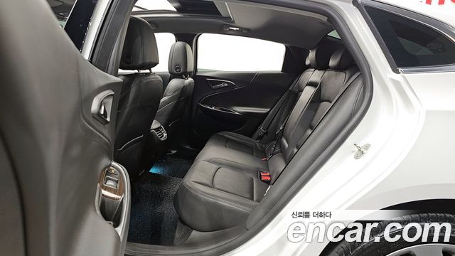 Chevrolet Malibu 2.0 Turbo Premier Special 2019 — фото 12