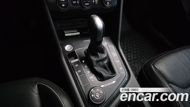 Volkswagen Tiguan (II) 2.0 TDI 4Motion Prestige 2020 — фото 9